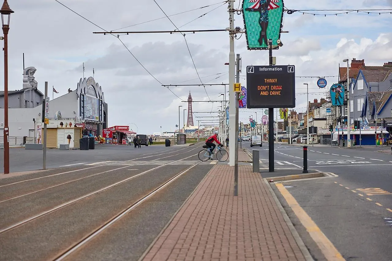 Pleasure Holiday Apartments Blackpool