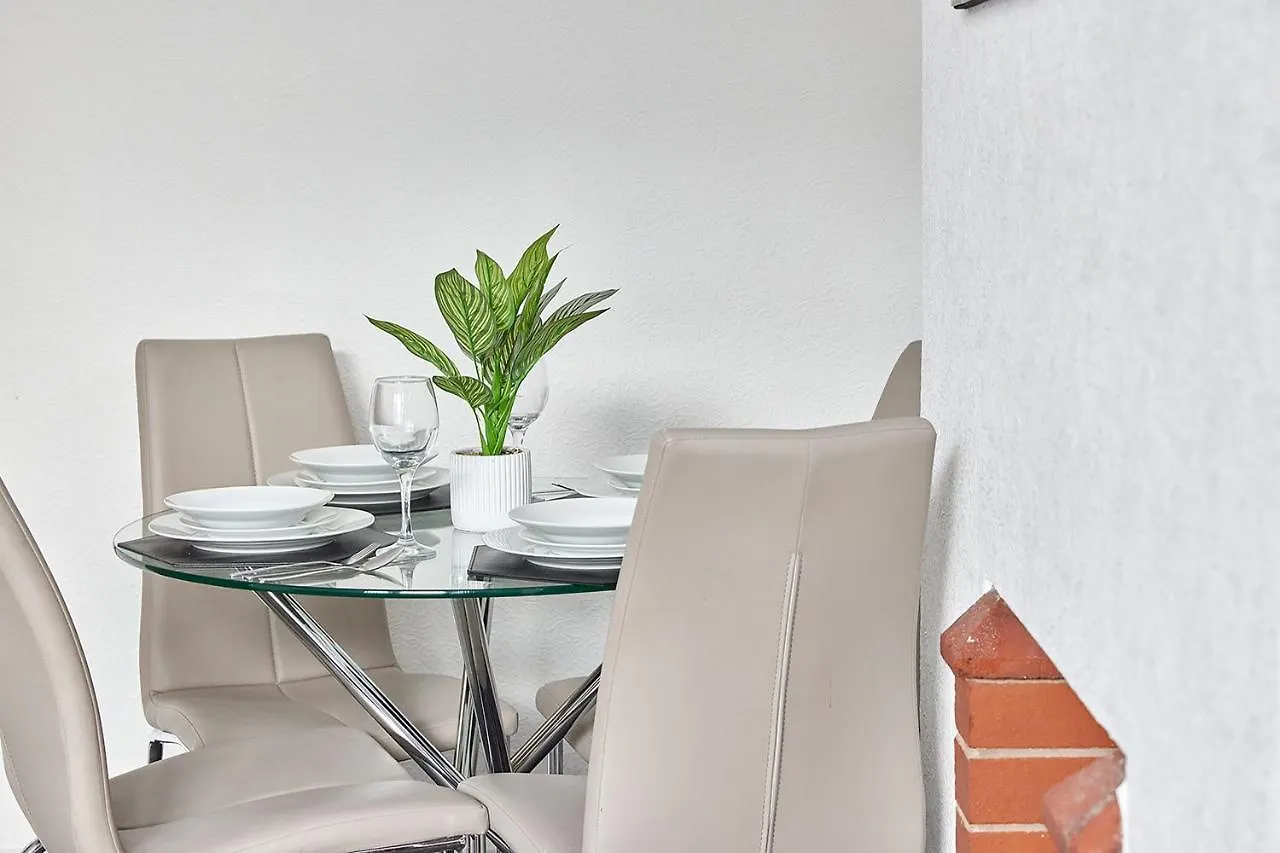Pleasure Holiday Apartments Blackpool
