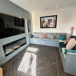  Apartment Olivia Rose By Sasco